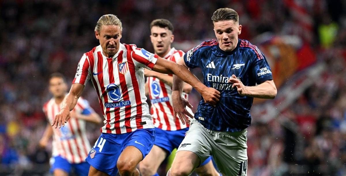 Arsenal đang có phong độ ấn tượng hơn trước bán kết lượt về